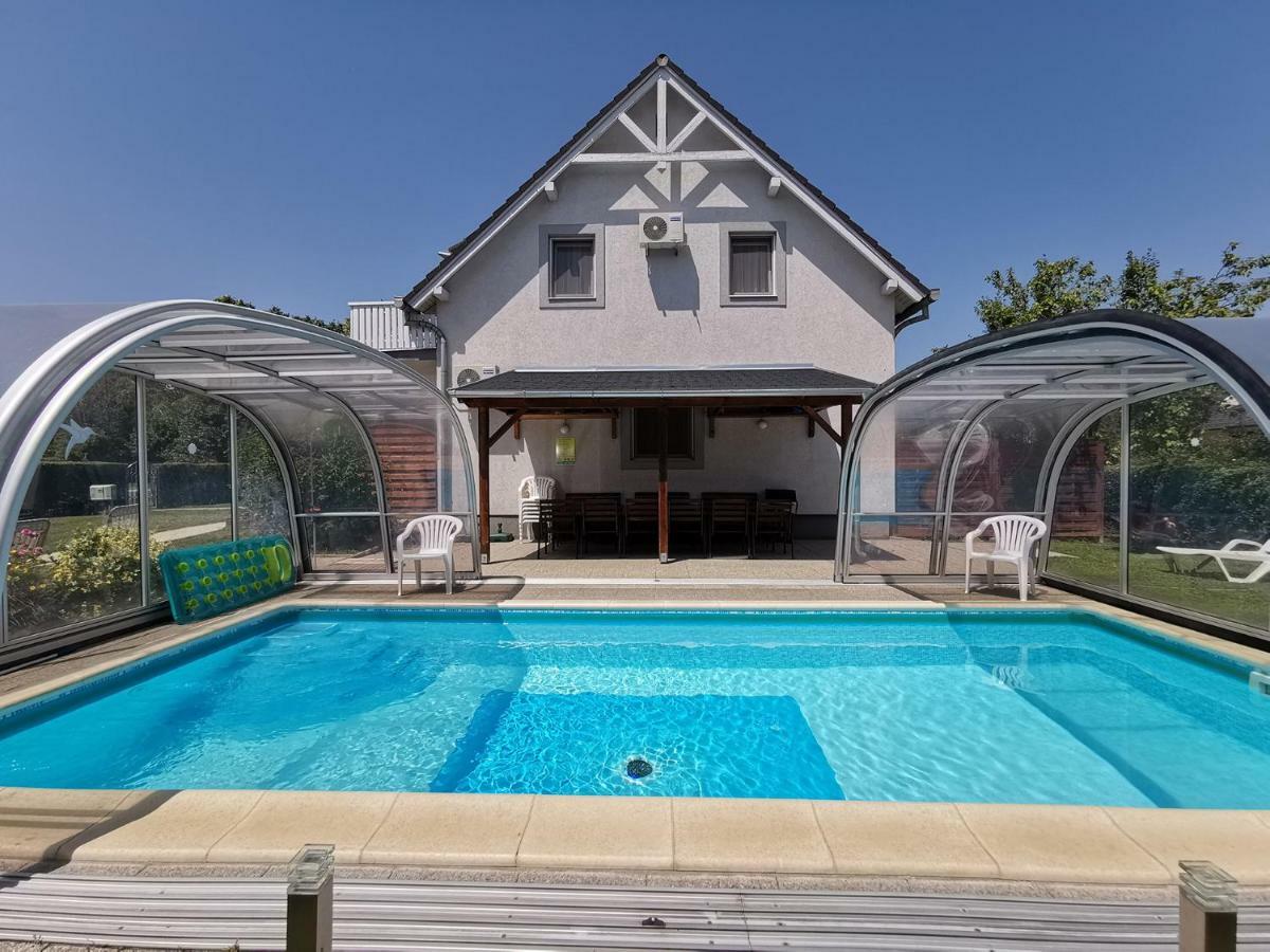 גיינסדיאס Forrest Apartman מראה חיצוני תמונה